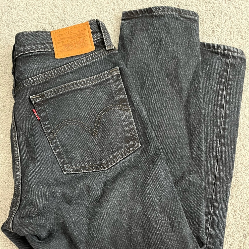 Levi’s Wedgie jeans